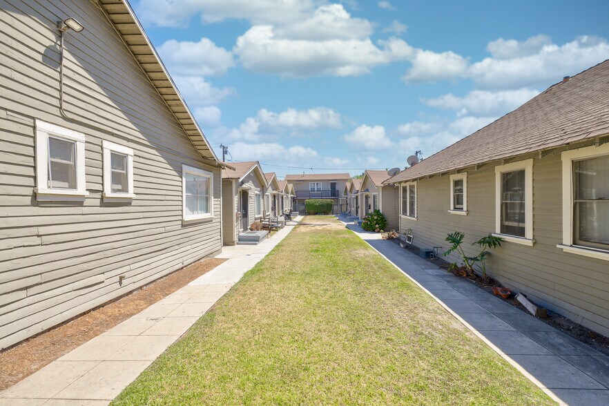 More Photos Of 816 Myrtle Ave, Inglewood Apartments For Sale