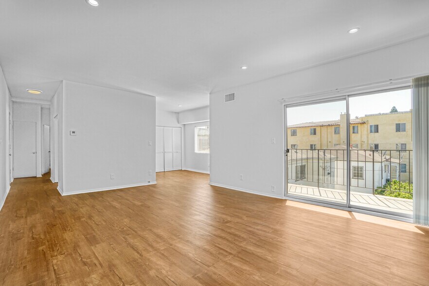 More Photos Of 1677 Westholme Ave, Los Angeles Apartments For Sale