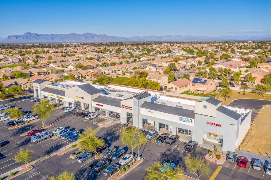 More Photos Of 40815-40975 N Ironwood Rd, San Tan Valley General Retail For Sale