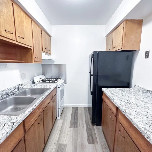 More Photos Of , Toledo Multifamily For Sale