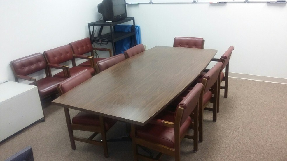 More Photos Of 4416 S US 301, Bushnell Medical For Sale