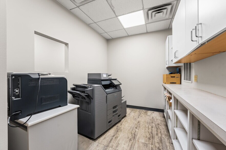 More Photos Of 3200 Concord Pike, Wilmington Office For Lease