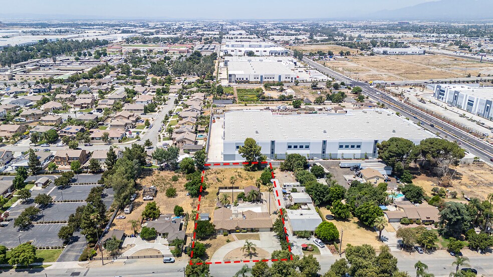 More Photos Of 10584 Juniper Ave, Fontana Warehouse For Sale