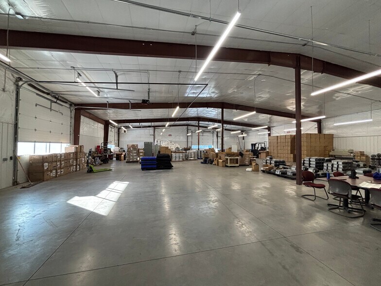 More Photos Of 7775 Gary Watson Pt, Colorado Springs Warehouse For Lease