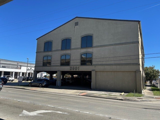 More Photos Of 2901 N Causeway Blvd, Metairie Office Residential For Sale