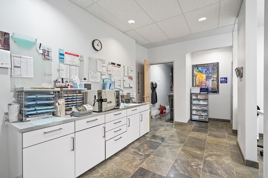 More Photos Of 1336 Van Ness Ave, San Francisco Medical For Sale