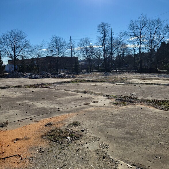 More Photos Of 3272 Bachelor St, East Point Land For Sale