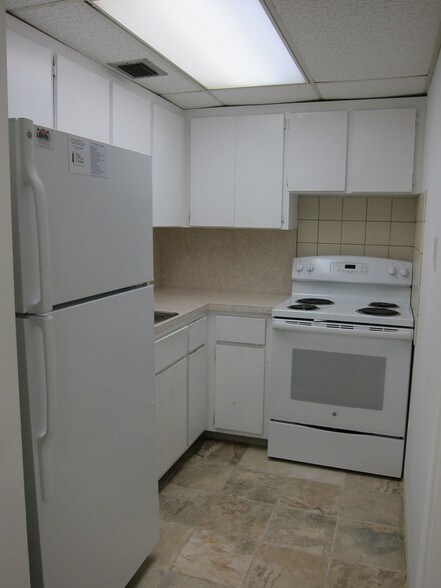 More Photos Of 21423 Overseas Hwy, Cudjoe Key Freestanding For Lease