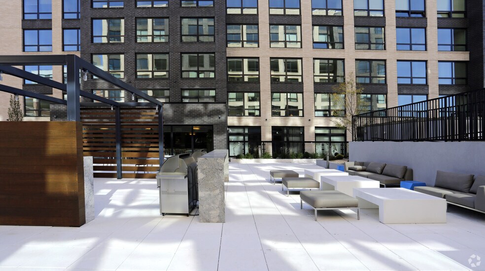 More Photos Of 1470 Garden St, Hoboken Apartments For Lease