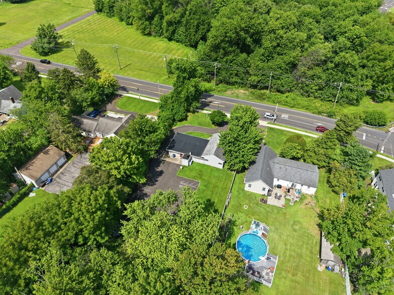 More Photos Of 3157 Mechanicsville Rd, Eddington Medical For Sale