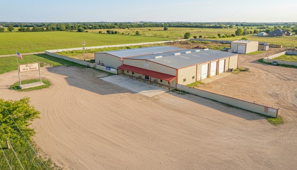 Primary Photo Of 744 FM 609, La Grange Service For Lease