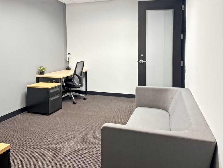 More Photos Of 5051 Peachtree Corners Cir, Peachtree Corners Coworking Space