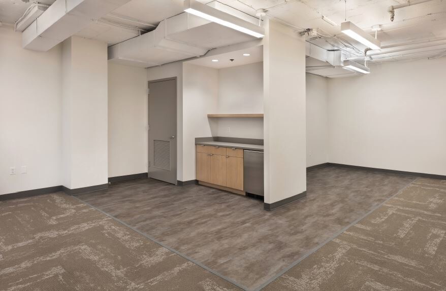 More Photos Of 962 Wayne Ave, Silver Spring Office For Lease