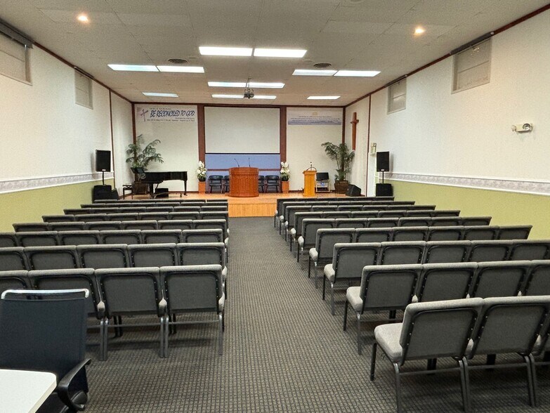 More Photos Of 1548 Curtner Ave, San Jose Religious Facility For Sale