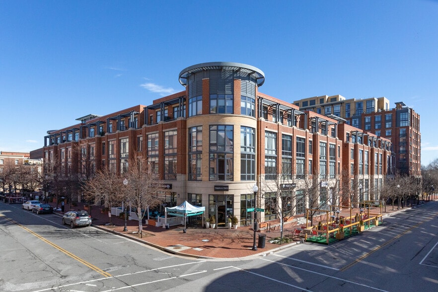 Primary Photo Of 520 John Carlyle St, Alexandria Apartments For Lease