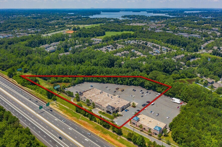 More Photos Of 20440 Chartown Dr, Cornelius Auto Repair For Sale