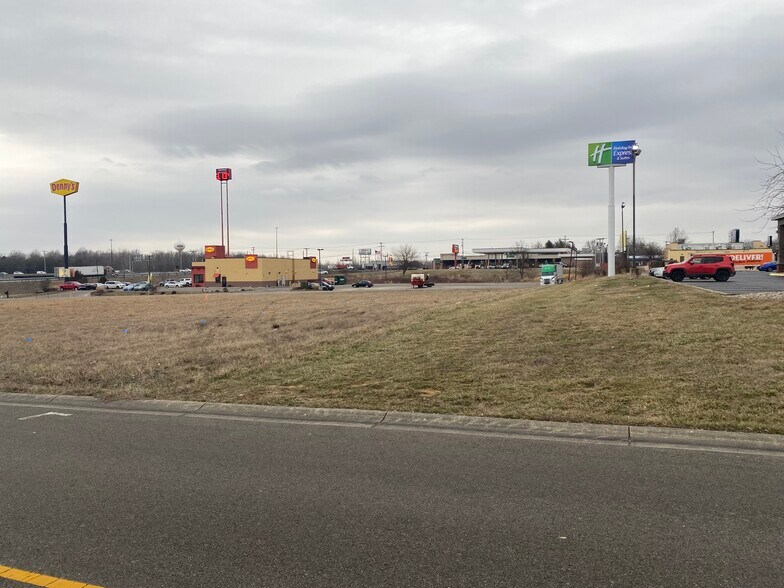 More Photos Of Allen Street, Scottsburg Land For Lease