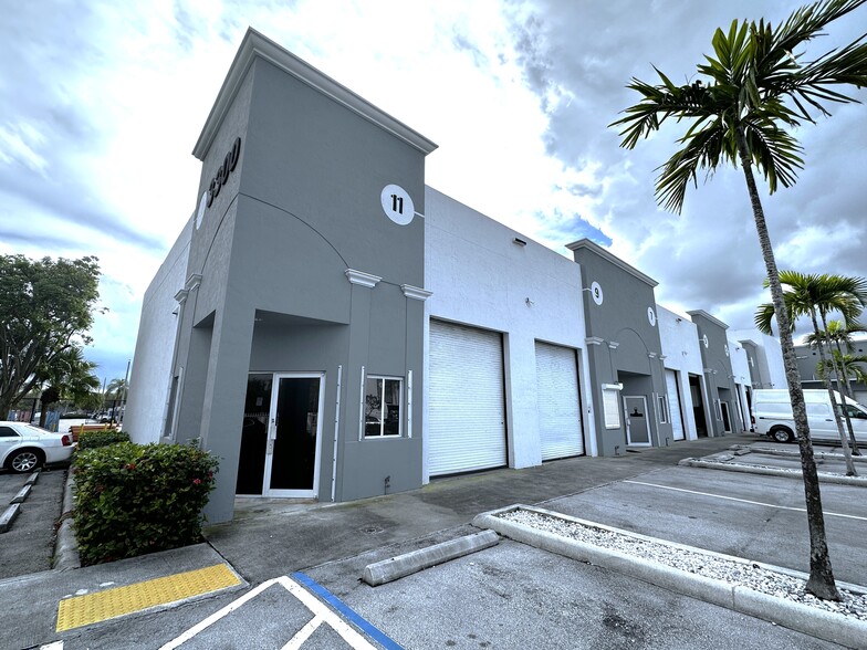 Primary Photo Of 3300 NW 112th Ave, Miami Light Manufacturing For Lease