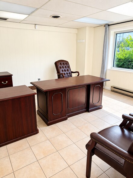 More Photos Of 21407 Great Mills Rd, Lexington Park Warehouse For Lease