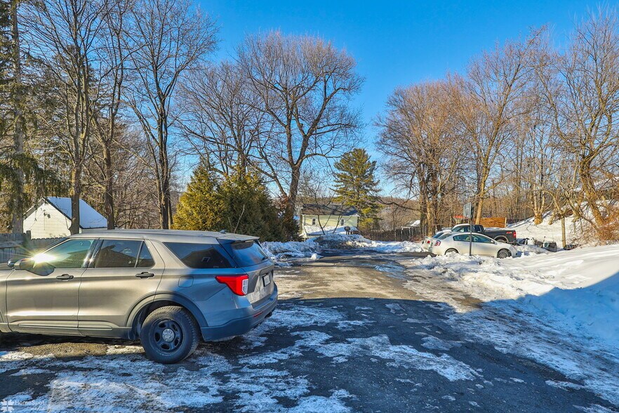 More Photos Of 38 W Central Ave, Bangor Apartments For Sale