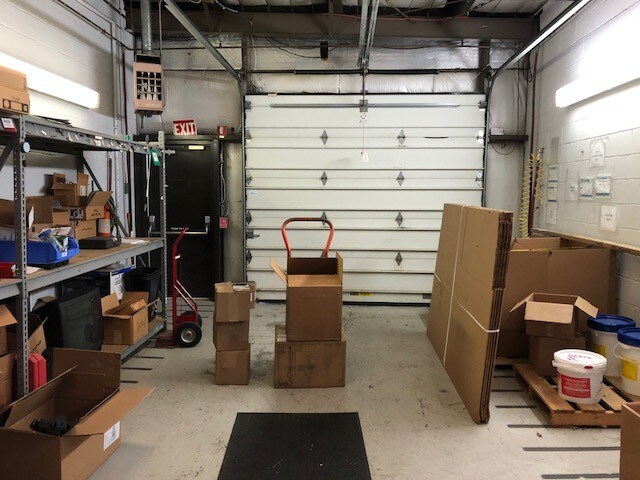 More Photos Of 3040 Industry Dr, Lancaster Flex For Sale