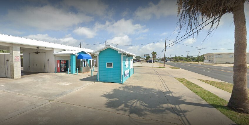 More Photos Of 2019 Highway 35 N, Rockport Carwash For Sale
