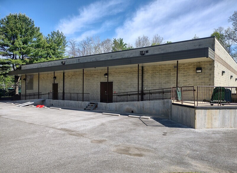 More Photos Of 161 Tarbell St, Akron Telecom Hotel Data Hosting For Sale