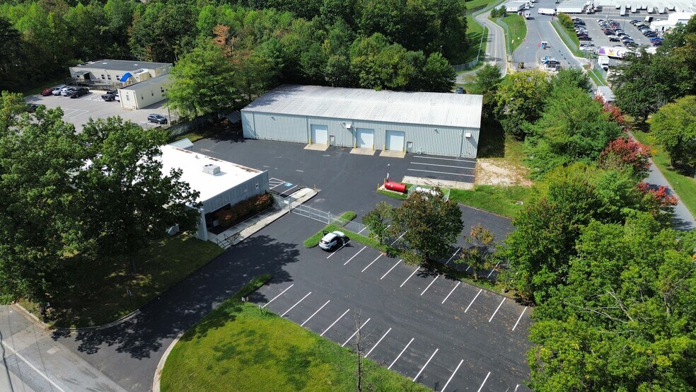 More Photos Of 8588 Old Dorsey Run Rd, Jessup Warehouse For Lease