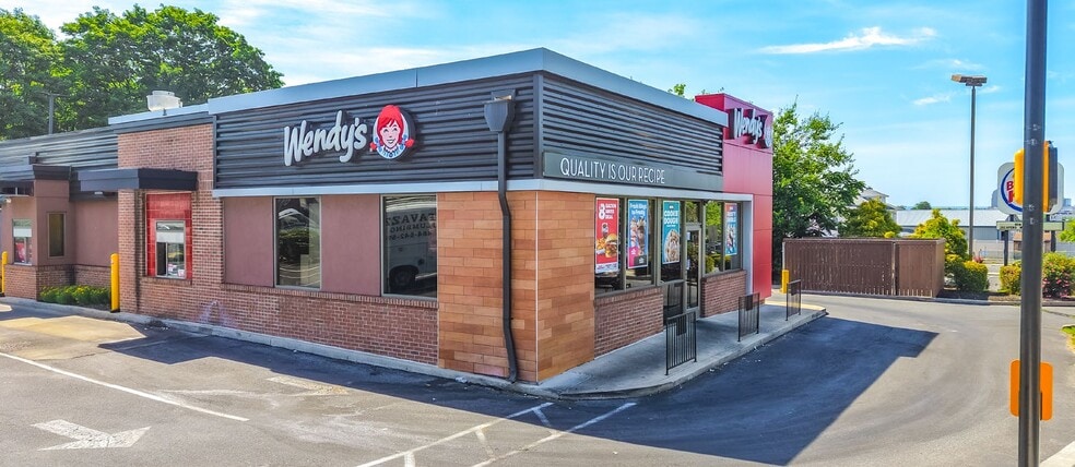 More Photos Of 401 W Emaus Ave, Allentown Fast Food For Sale