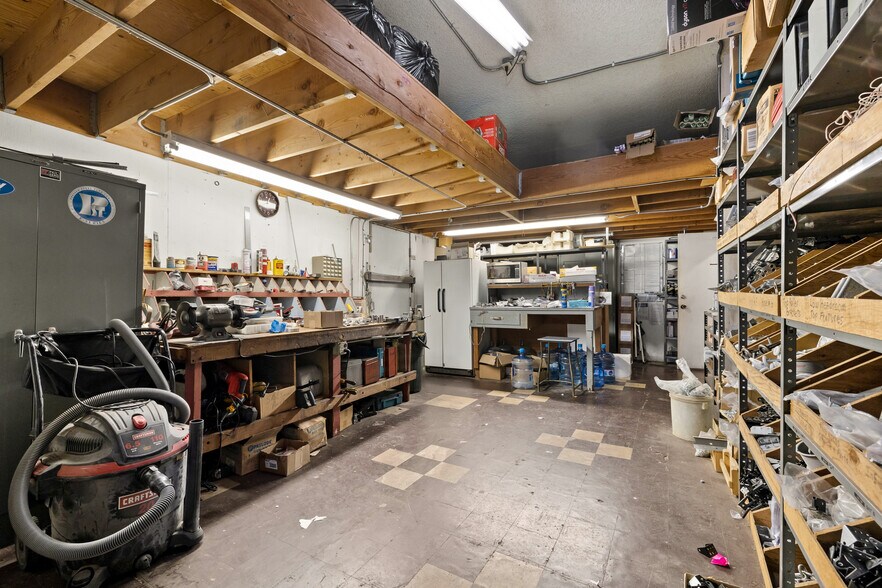 More Photos Of 1455-1469 El Camino Real, Belmont Freestanding For Lease