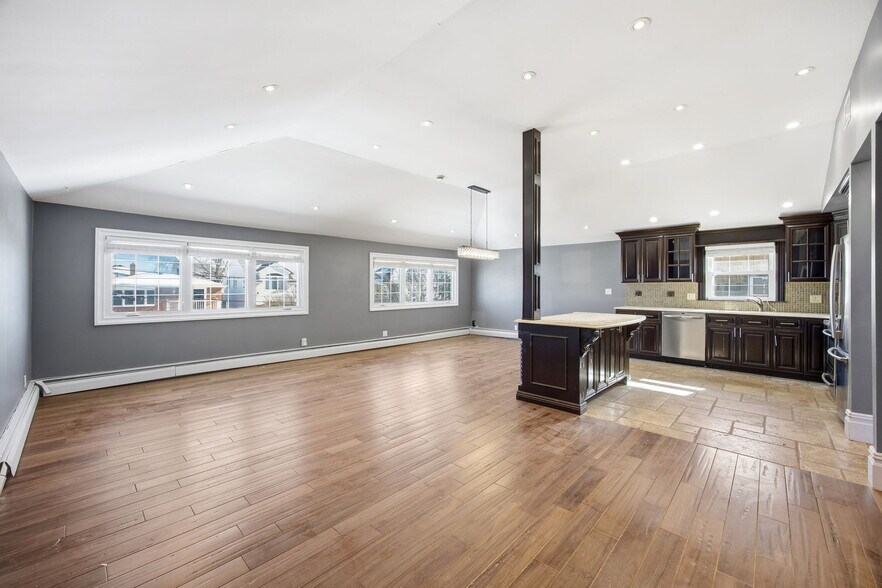 More Photos Of 158-10 95th St, Howard Beach Multifamily For Sale