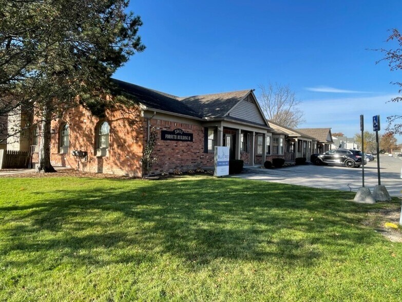 More Photos Of 23409-23411 Jefferson Ave, Saint Clair Shores Office For Sale