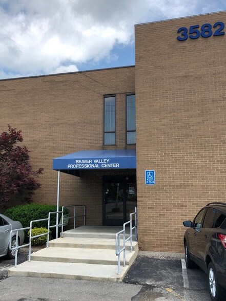 More Photos Of 3578 Brodhead Rd, Monaca Unknown For Lease