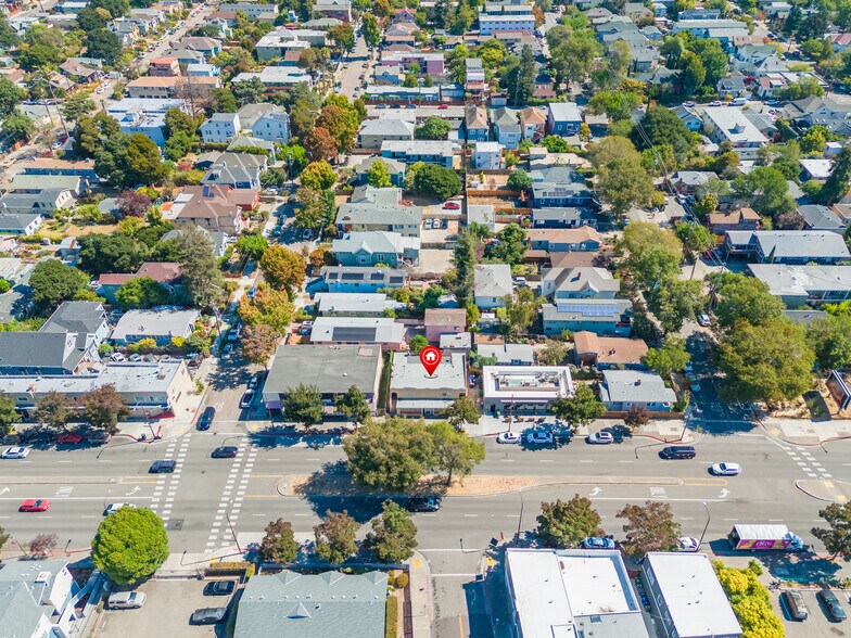 More Photos Of 3109 Sacramento St, Berkeley Storefront Retail Residential For Sale