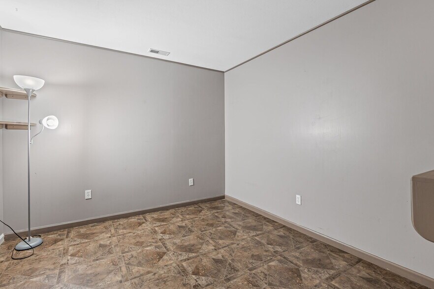 More Photos Of 47 N Allen St, Bonne Terre General Retail For Sale