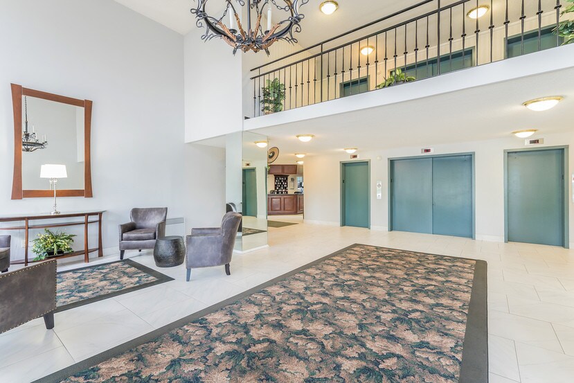 More Photos Of 2059 Huntington Ave, Alexandria Apartments For Lease