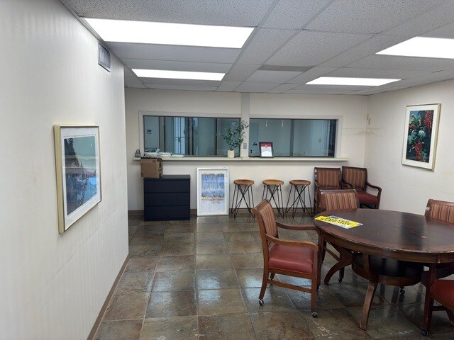 More Photos Of 3501 Behrman Pl, New Orleans Medical For Sale