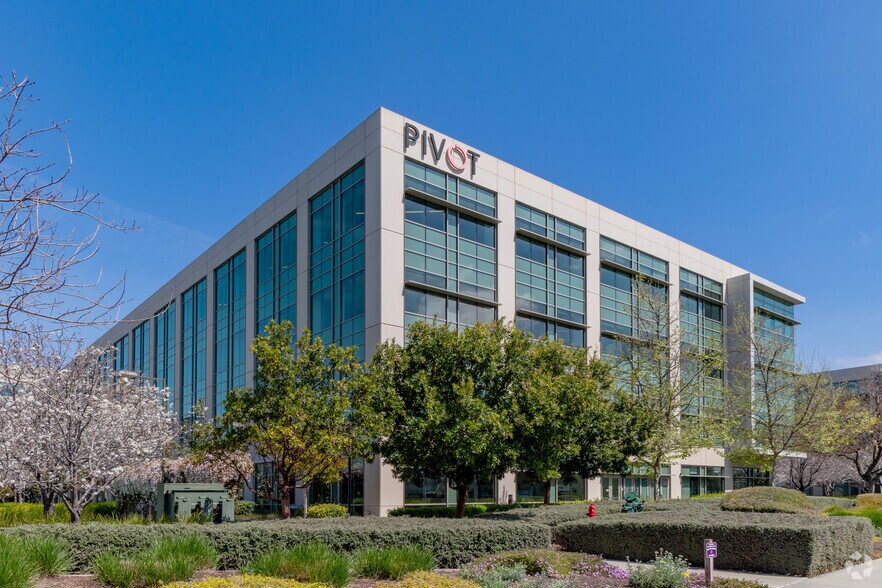 More Photos Of 3355 Scott Blvd, Santa Clara Office For Lease