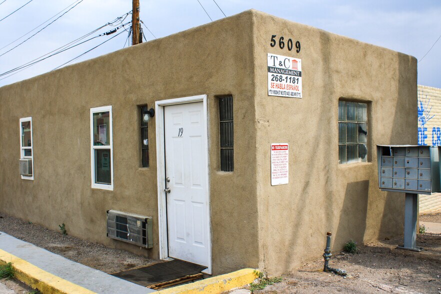 More Photos Of 5609-5613 Central Ave NW, Albuquerque Apartments For Sale