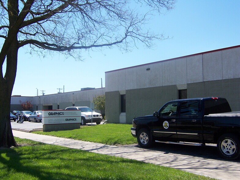 More Photos Of 313 S Ida St, Wichita Warehouse For Sale