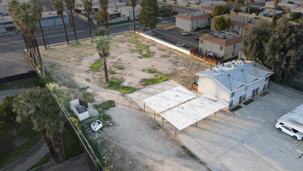 More Photos Of 4023 O St, Bakersfield Apartments For Sale