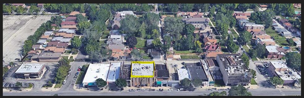 More Photos Of 7026 W North Ave, Chicago Office For Sale