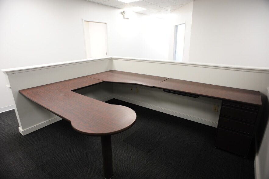 More Photos Of 4100 Horizons Dr, Columbus Coworking Space