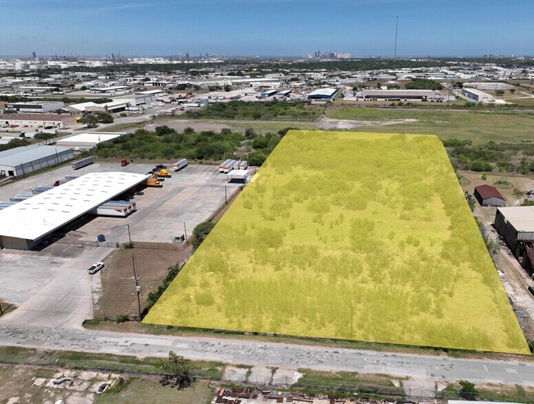 More Photos Of 302 McCampbell Rd, Corpus Christi Land For Sale