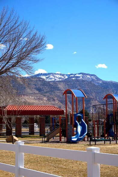 More Photos Of 602 Elberta ave, Palisade Land For Sale