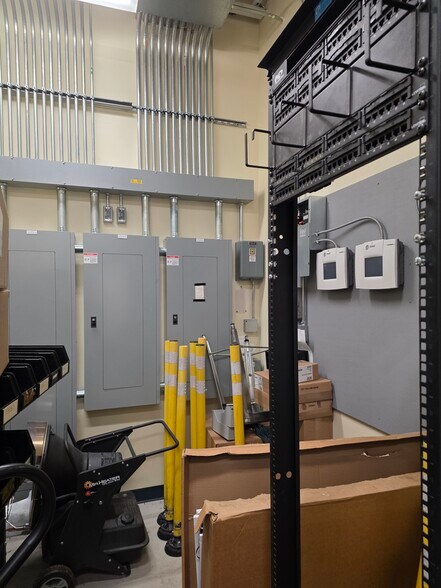 More Photos Of 37 Anderson Rd, Buffalo Medical For Sale