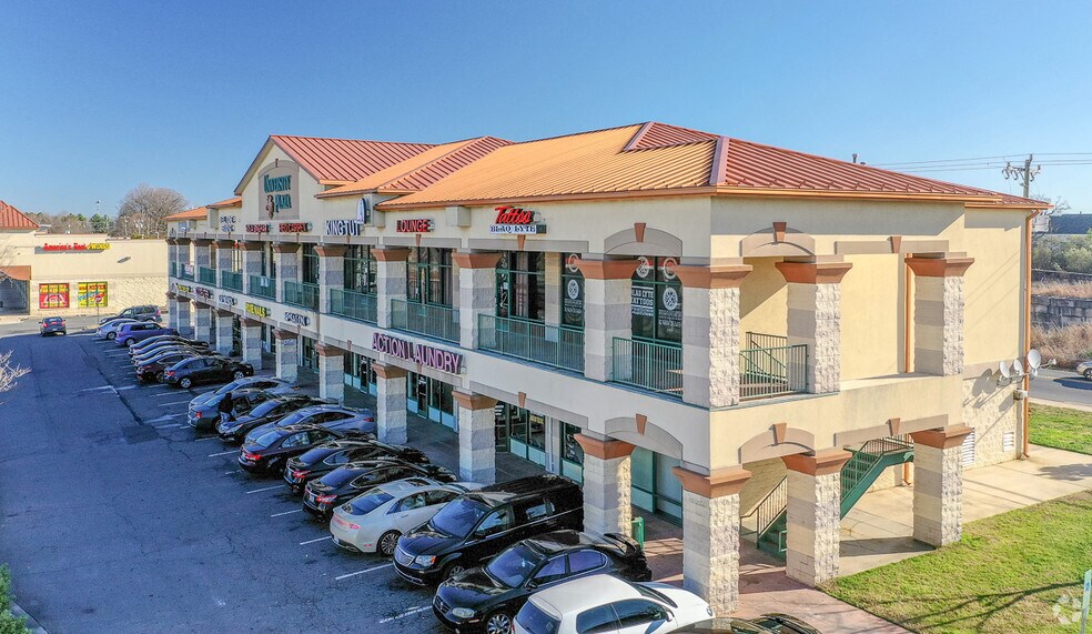 More Photos Of 9620 University City Blvd, Charlotte Unknown For Lease