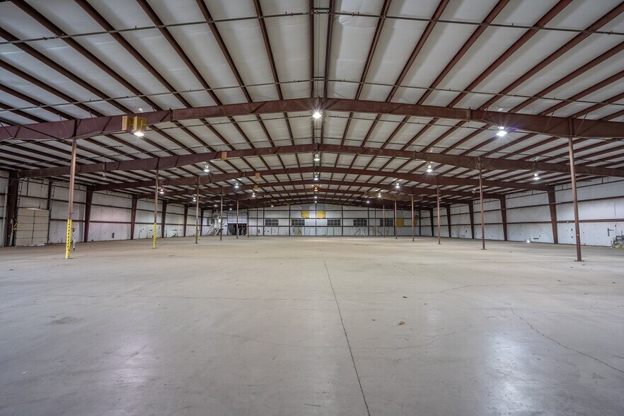 More Photos Of East of Balmorhea, TX, Exit 209, I-10 and Hwy 17, Balmorhea Distribution For Sale