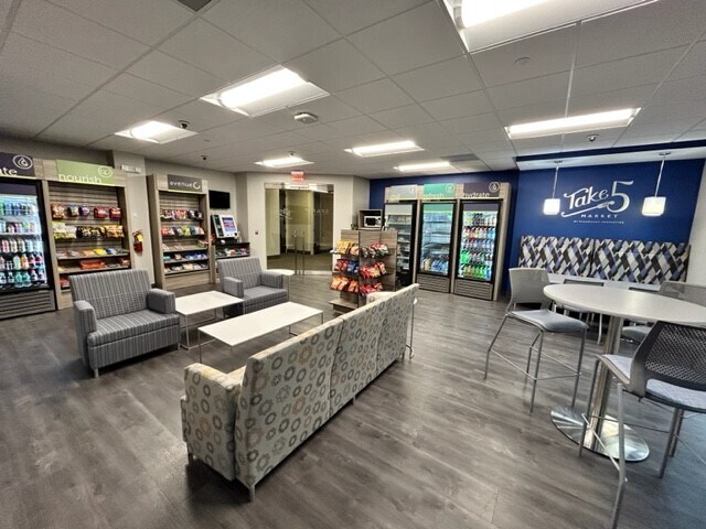 More Photos Of 7025 Albert Pick Rd, Greensboro Unknown For Sale