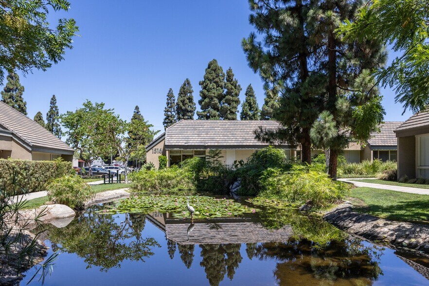 More Photos Of 1516 Brookhollow Dr, Santa Ana Medical For Lease